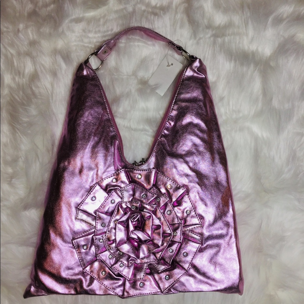 Pink Metallic Hobo style handbag 👜